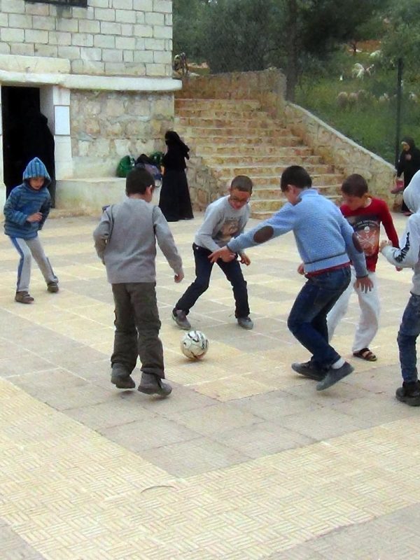 Abna Ashaam - Playground