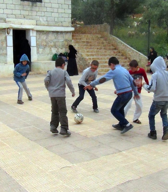 Abna Ashaam - Playground